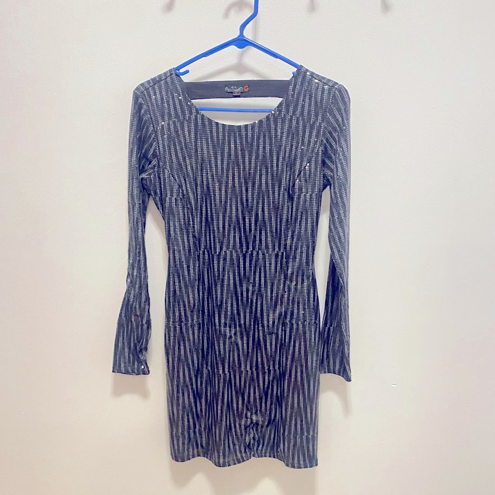 💖 ✨Guess Sequin Dress✨💖